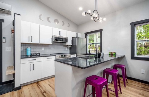 Bynum Cabin | Galaxy Tree House Sum