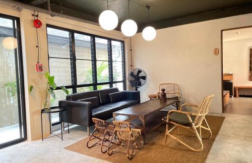 Thanon Phetchaburi Hotel | GalileOasis Boutique Hotel