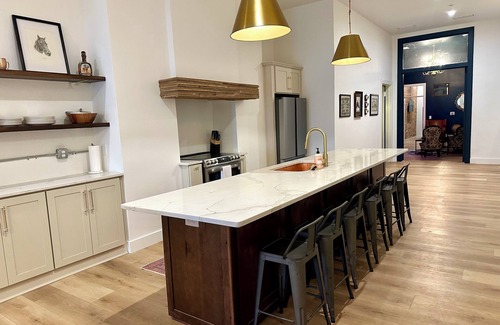 Downtown Louisville Condo | Gallant Fox - NuLu/Downtown