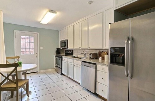 Beach Institute House | Gallery Stays - The Gallery