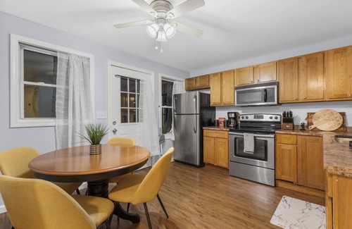 North Stonington House | Gambler's Getaway