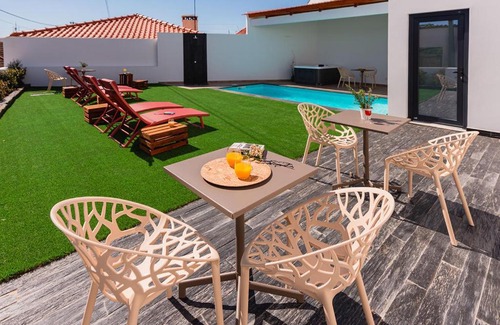 Alenquer Bed & Breakfast | Gamboas Place