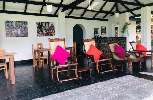 Ambanganga Korale House | Gammaduwa Heritage Bungalow and Tea Gardens