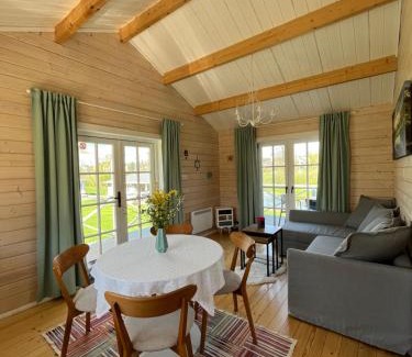 Lithuania House | Gandro lizdas