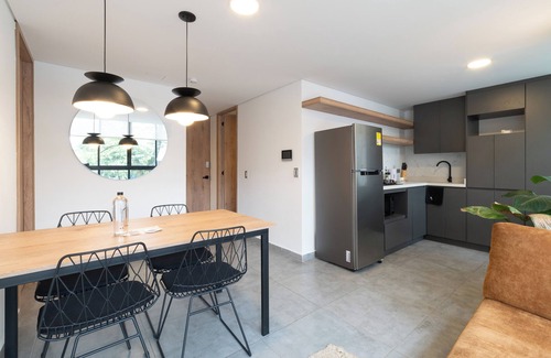 Laureles - Estadio Apartment | Ganesh by Wynwood House