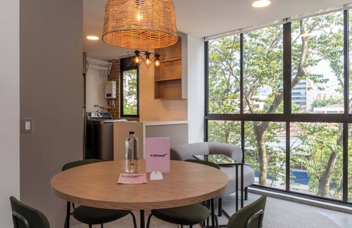 Laureles - Estadio Apartment | Ganesh by Wynwood House