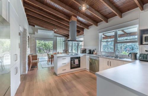 Myrtleford House | GANGURRU