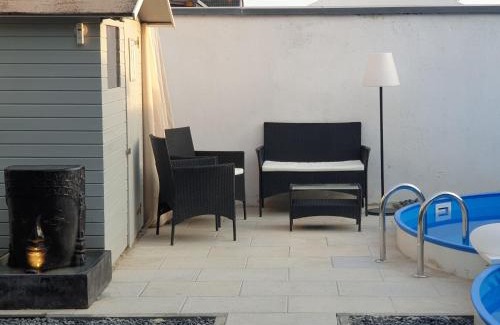 Rheindahlen-Land Apartment | GAPSAH-das Apartment mit Kino