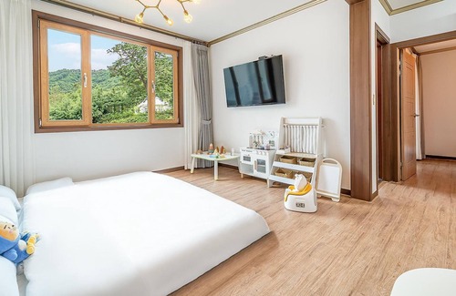 Oeseo House | Gapyeong Dukehouse Kids Gajok Pension