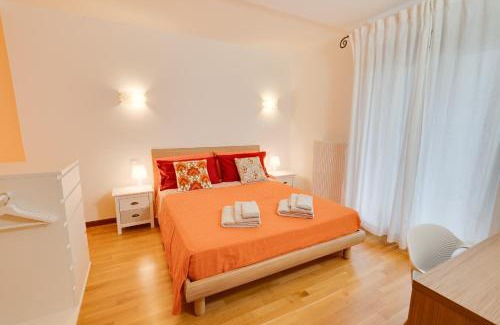 Udine Apartment | Garage coperto-FreeWifi 10min auto UdineCentro
