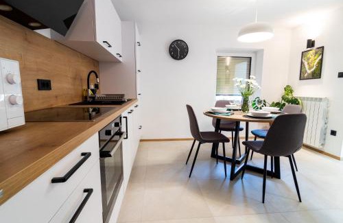 Kambresko Apartment | Garden 13