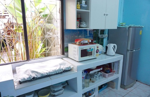 Makham Tia House | Garden Homestay Suratthani
