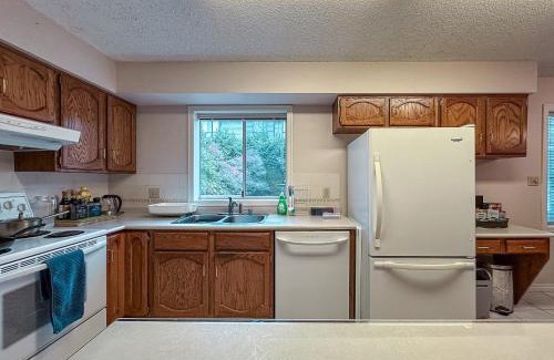 Richmond City Centre House | Garden Hotel 3-bedroom house for whole book