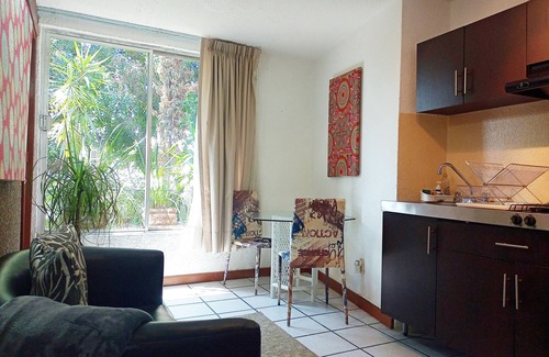Guadalupe Inn Apartment | GARDEN HOUSE 1 BDR/DOUBLE BED/FULL BATHROOM/KITCHEN/LIVING & DINING ROOM