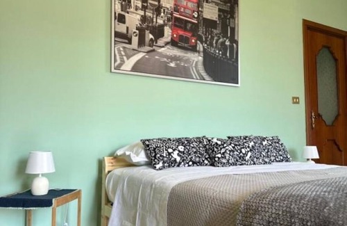 Striano Bed & Breakfast | Garden House B&B - Magnolia - Cozy location for couples and families