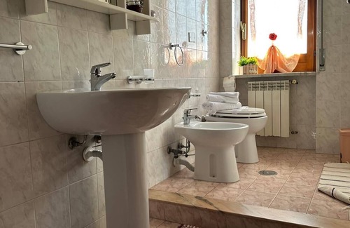 Striano Bed & Breakfast | Garden House B&B - Magnolia - Cozy location for couples and families