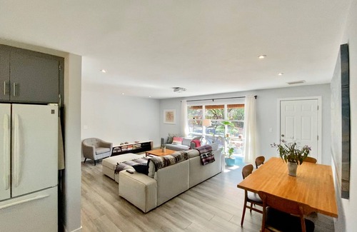 Midtown House | ‘Garden House’ - Beautiful Mid-Century Home