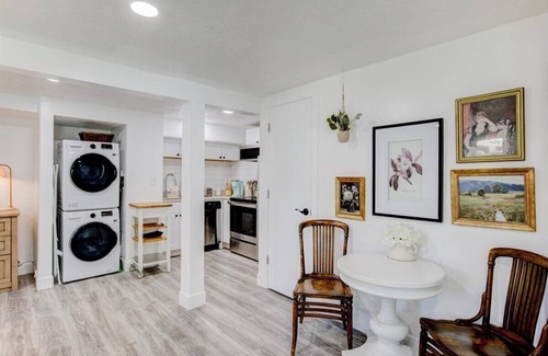 East Central Apartment | Garden level studio apt ⊹city views⊹ near U of U