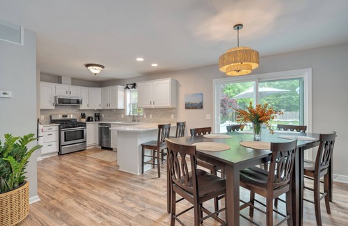 Whitesboro House | Garden Oasis Home near Wildwood Beaches