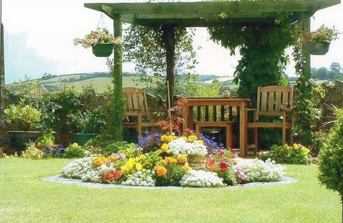 Kingskerswell Apartment | Garden View Apartment in the pretty village of Kingskerswell