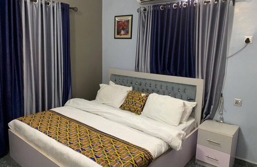 Abakaliki Hotel | Garden View Holiday Cottage