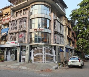 Sanpada Apartment | Garden-View Studio Apartment in Sanpada, Navi Mumbai