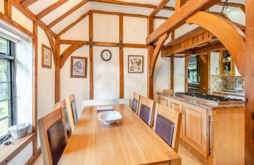 Brentwood House | Gardeners Cottage
