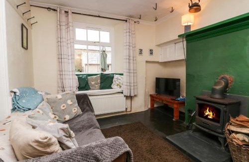 Bootle House | Gardeners Cottage
