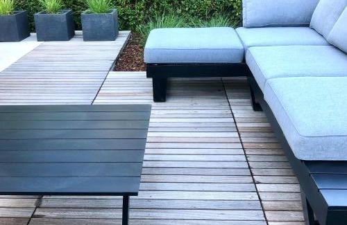 Stene Apartment | Gardenhouse 'The Block' - Ostend - private garden - IR cabine - AC