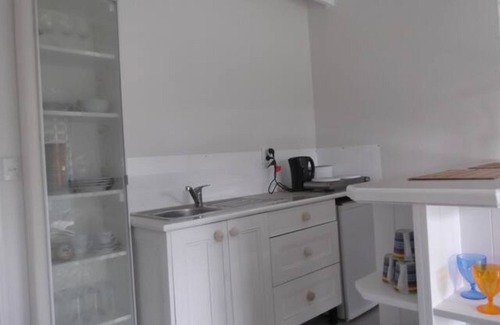 Matavera Cottage | "Gardenia" 2BR Farm Cottage - Families with kids welcome