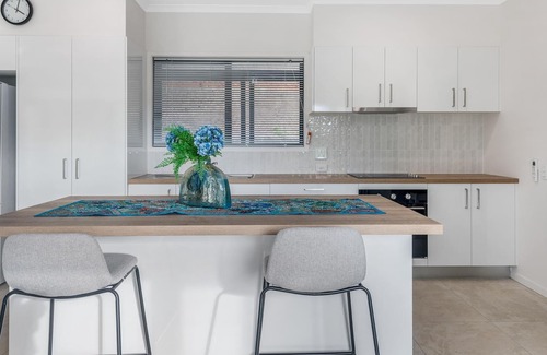 Montville Cottage | Gardenia Cottage - Stunning One Bedroom Accessible Cottage, Minutes from Montville Village