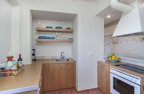 Sternes House | Gardenia Garden House with beautiful sea views, near the beach and the village.