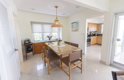 Rum Point Condo | Gardens of the Kai 1 -Luxuriously decorated beachfront unit-by Cayman Villas!