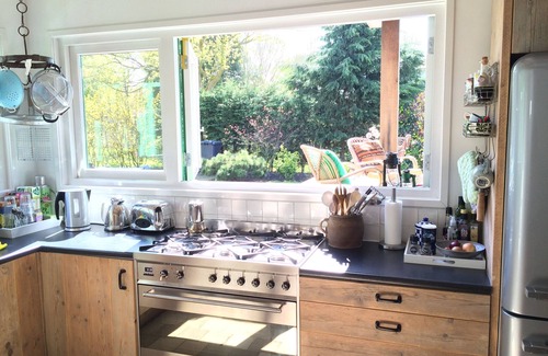 Zevenhoven Villa | GARDENVILLA, 30 MIN FROM AMSTERDAM, 3 BDR + BIKES/AIRCO/PARKING