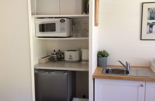 Hamilton Cottage | Garland Cottage Bed & Breakfast