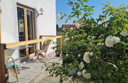 Rosenheim Apartment | Garten Ost, 23qm mit Terrasse, bis Max. 2 Personen