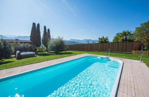 Pianizza Di Sopra Apartment | Gartenheim Ferienwohnung