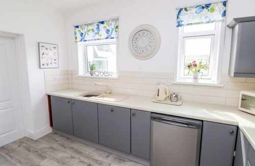 Cilgerran House | GARTH, family friendly, with a garden in Cilgerran