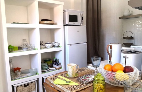 Besse-sur-Issole Apartment | Gaspard et Marianne, a chic vacation in the heart of Provence for 4 adults