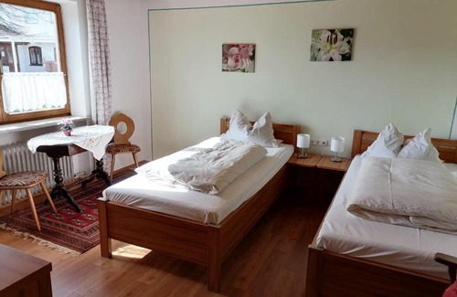 Schonstett Hotel | Gasthof zur Post