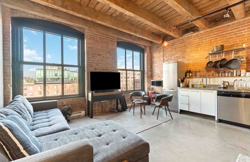 Gastown Apartment | Gastown 1 bedroom loft!