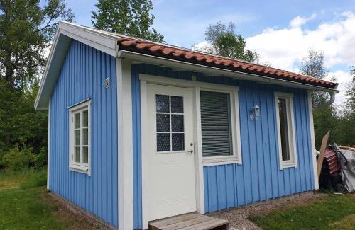 Dalsjofors House | Gäststuga i vacker natur, bastu, bubbelpool sommartid och gratis parkering nära Ulricehamn och Lassalyckan, guesthouse with nice view with sauna and free parking close to Dalsjöfors and fishing
