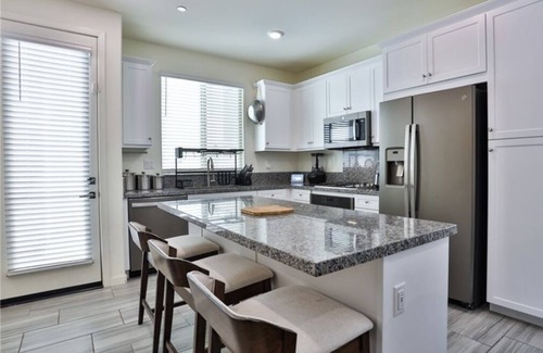 Upland House | Gate community, quiet environment, easy to access transportation