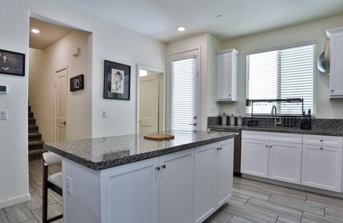 Upland House | Gate community, quiet environment, easy to access transportation