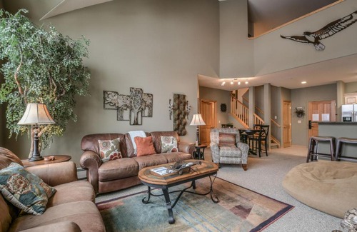 Mountain House House | Gateway Lodge 5091