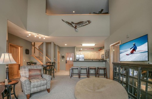 Mountain House House | Gateway Lodge 5091