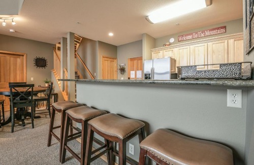 Mountain House House | Gateway Lodge 5091