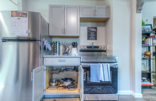 Turner Park House | Gather Here TU centrally located close to TU, Tulsa Fair Grounds, and Downtown.
