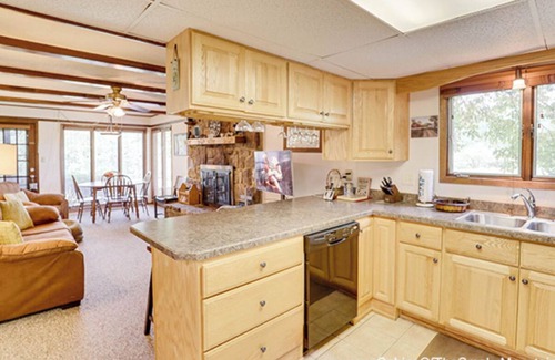 Pittman Center Condo | Gatlinburg Golf Course Condo