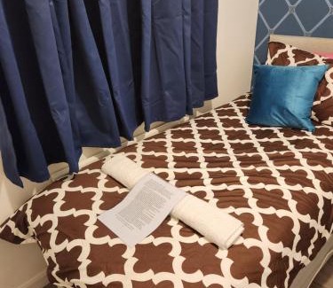 Crawley Bed & Breakfast | Gatwick Star Night Stay - Gatwick